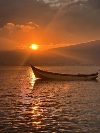 Pôr do sol na Lagoa da Conceição visto do Toca da Lontra, Florianópolis